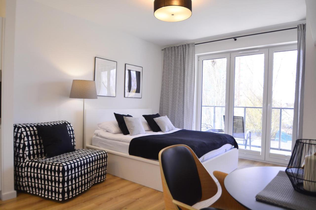 Apartamenty Bryza-Matejki 1B-Parking ชวีโนวิชแจ ภายนอก รูปภาพ