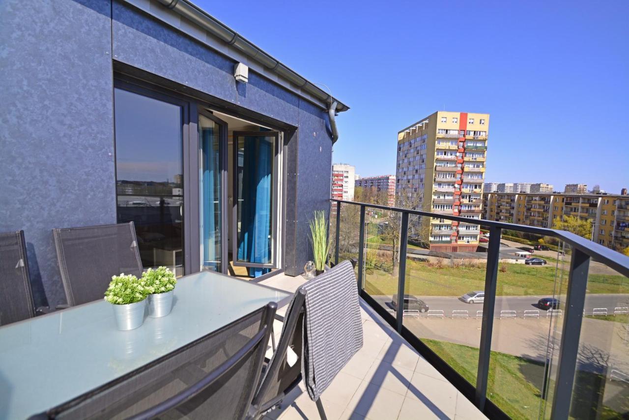 Apartamenty Bryza-Matejki 1B-Parking ชวีโนวิชแจ ภายนอก รูปภาพ
